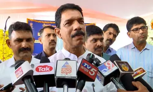 ಪಕ್ಷವು ಗುಡಿಸು ಅಂದ್ರೆ ಗುಡಿಸುತ್ತೇವೆ, ಒರೆಸು ಅಂದ್ರೆ ಒರೆಸುತ್ತೇವೆ: ನಳಿನ್ ಕುಮಾರ್ ಕಟೀಲ್