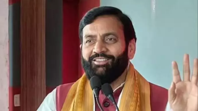 ಹರ್ಯಾಣ ವಿಧಾನಸಭೆ: ವಿಶ್ವಾಸಮತ ನಿರ್ಣಯ ಮಂಡಿಸಿದ ಮುಖ್ಯಮಂತ್ರಿ ಸೈನಿ, ಐವರು ಜೆಜೆಪಿ ಶಾಸಕರಿಂದ ಸಭಾತ್ಯಾಗ ಹರ್ಯಾಣ ವಿಧಾನಸಭೆ: ವಿಶ್ವಾಸಮತ ನಿರ್ಣಯ ಮಂಡಿಸಿದ ಮುಖ್ಯಮಂತ್ರಿ ಸೈನಿ, ಐವರು ಜೆಜೆಪಿ ಶಾಸಕರಿಂದ ಸಭಾತ್ಯಾಗ