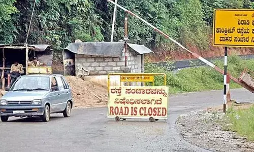 ಶಿರಾಡಿ ಘಾಟ್ ನಲ್ಲಿ ಉರುಳಿ ಬಿದ್ದ ಗ್ಯಾಸ್ ಟ್ಯಾಂಕರ್; ವಾಹನ ಸಂಚಾರಕ್ಕೆ ನಿಷೇಧ