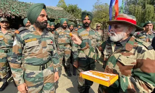 ಶೇ. 85ರಷ್ಟು ಭಾರತೀಯರಿಂದ ಮಿಲಿಟರಿ ಆಡಳಿತ ಅಥವಾ ಸರ್ವಾಧಿಕಾರಕ್ಕೆ ಒಲವು: Pew ಸಮೀಕ್ಷೆ