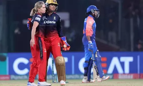 WPL | ಮುಂಬೈ ಸೋಲಿಸಿ ಆರ್ ಸಿ ಬಿ ಫೈನಲ್ ಗೆ