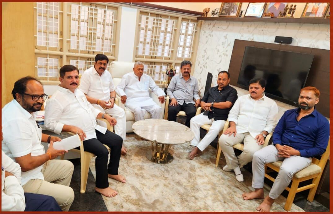 ಸಂಸದ ಸಿದ್ದೇಶ್ವರ ಕುಟುಂಬಕ್ಕೆ ಟಿಕೆಟ್‌ ನೀಡಿರುವುದರಿಂದ ಜಿಲ್ಲೆಯಲ್ಲಿ ಬಿಜೆಪಿಗೆ ಸೋಲು ಕಟ್ಟಿಟ್ಟ ಬುತ್ತಿ : ಮಾಜಿ ಸಚಿವ ಎಸ್‌.ಎ ರವೀಂದ್ರನಾಥ್