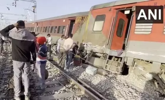 ರಾಜಸ್ಥಾನ: ಹಳಿ ತಪ್ಪಿದ ಸಬರಮತಿ-ಆಗ್ರಾ ಸೂಪರ್ ಫಾಸ್ಟ್ ರೈಲು