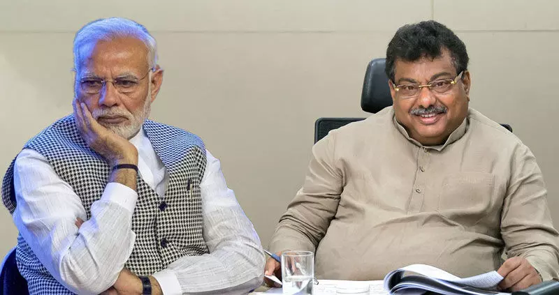 ಚುನಾವಣಾ ಬಾಂಡ್ನಿಂದ ಮೋದಿ ಮುಖವಾಡ ಕಳಚಿ ಬಿದ್ದಿದೆ: ಸಚಿವ ಎಂ.ಬಿ ಪಾಟೀಲ ಚುನಾವಣಾ ಬಾಂಡ್ನಿಂದ ಮೋದಿ ಮುಖವಾಡ ಕಳಚಿ ಬಿದ್ದಿದೆ: ಸಚಿವ ಎಂ.ಬಿ ಪಾಟೀಲ