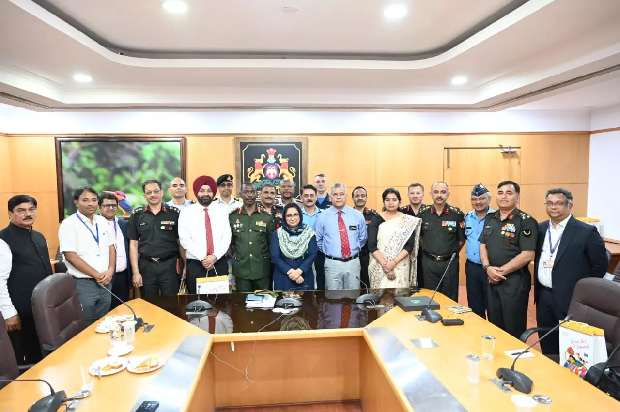 ವಿಧಾನ ಸೌಧಕ್ಕೆ ಸ್ನೇಹಪರ ವಿದೇಶಿ ದೇಶಗಳ ಮಿಲಿಟರಿ ಅಧಿಕಾರಿಗಳು ಭೇಟಿ