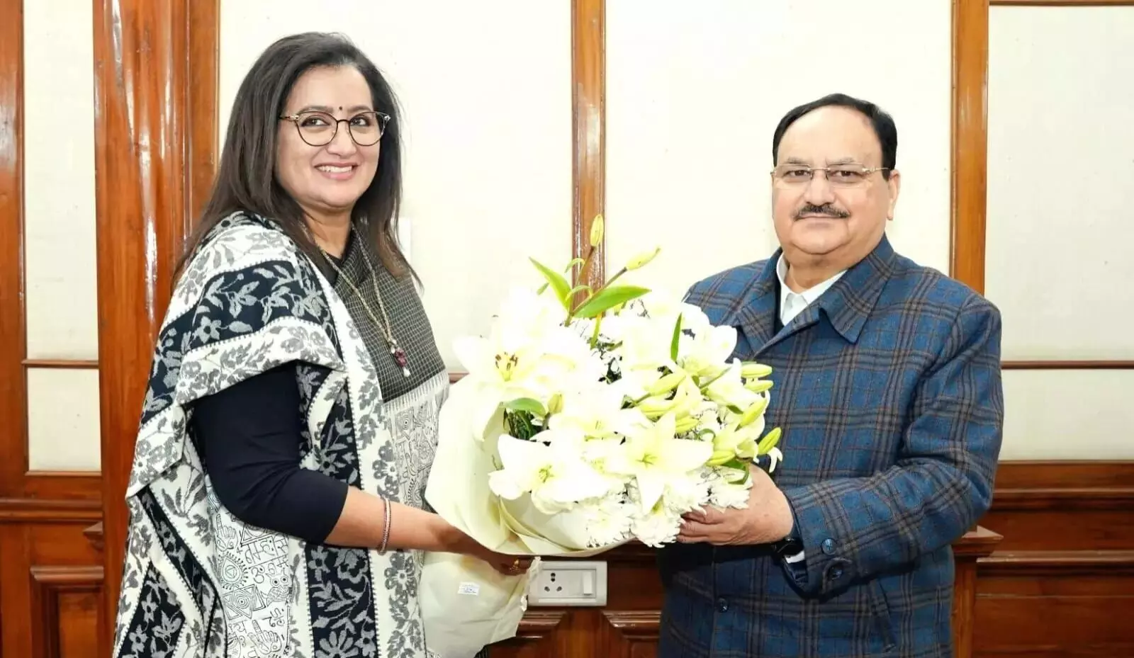 ಮಂಡ್ಯ ಕ್ಷೇತ್ರದ ಸೀಟು ಹಂಚಿಕೆ ಇನ್ನೂ ತೀರ್ಮಾನವಾಗಿಲ್ಲ: ಜೆಪಿ ನಡ್ಡಾ ಭೇಟಿ ಬಳಿಕ ಸುಮಲತಾ ಅಚ್ಚರಿಯ ಹೇಳಿಕೆ ಮಂಡ್ಯ ಕ್ಷೇತ್ರದ ಸೀಟು ಹಂಚಿಕೆ ಇನ್ನೂ ತೀರ್ಮಾನವಾಗಿಲ್ಲ: ಜೆಪಿ ನಡ್ಡಾ ಭೇಟಿ ಬಳಿಕ ಸುಮಲತಾ ಅಚ್ಚರಿಯ ಹೇಳಿಕೆ