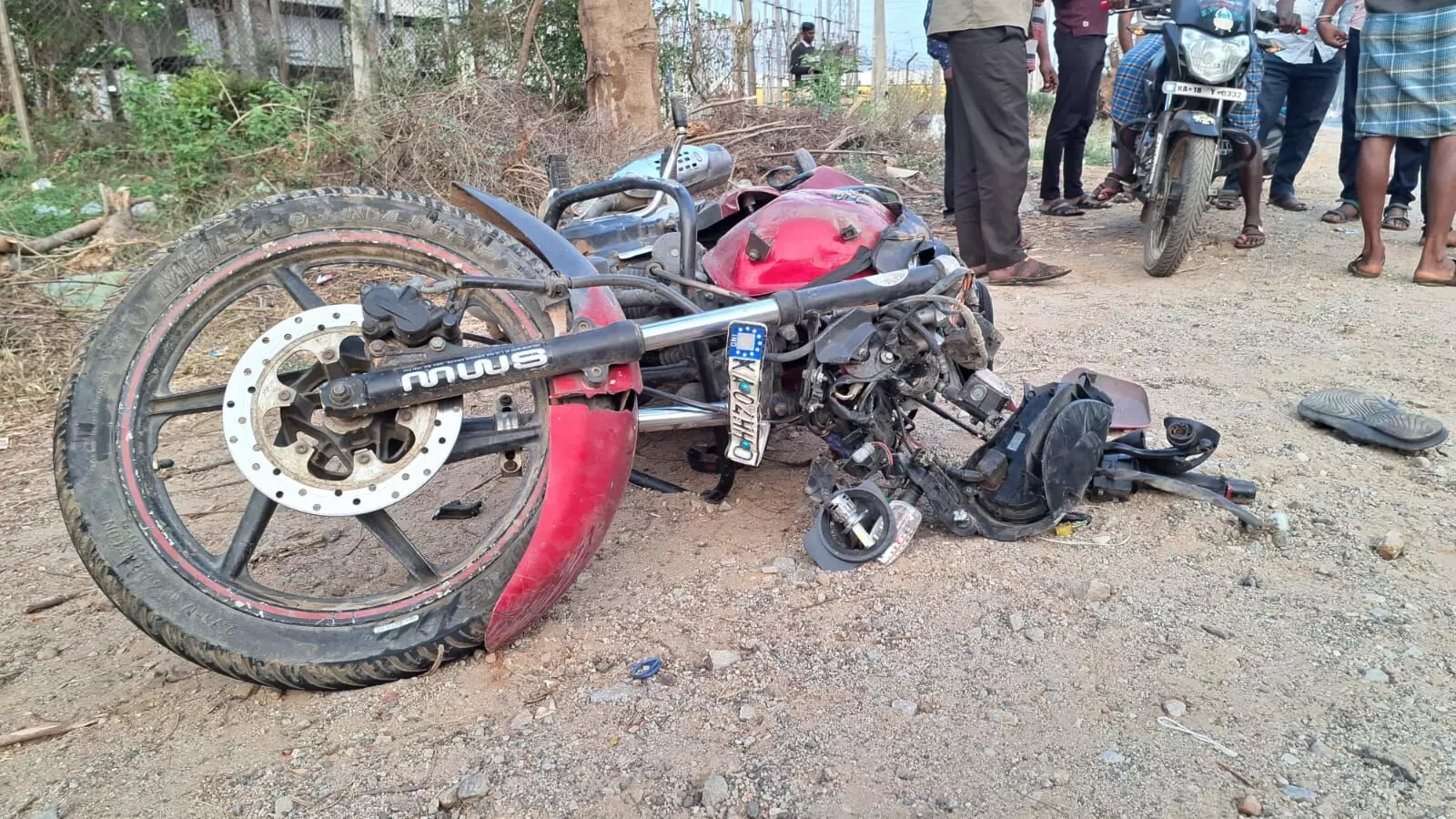 ಚಿಕ್ಕಮಗಳೂರು: ಲಾರಿ-ಬೈಕ್ ಢಿಕ್ಕಿ; ಮಹಿಳೆ ಮೃತ್ಯು