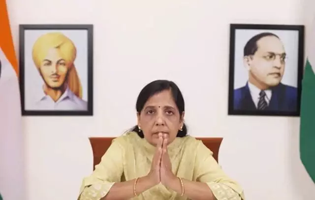 ಅಬಕಾರಿ ನೀತಿ ಪ್ರಕರಣಕ್ಕೆ ಸಂಬಂಧಿಸಿದಂತೆ ಮಾ. 28ರಂದು ನನ್ನ ಪತಿ ನ್ಯಾಯಾಲಯದಲ್ಲಿ ಸತ್ಯ ಬಹಿರಂಗಪಡಿಸಲಿದ್ದಾರೆ: ಕೇಜ್ರಿವಾಲ್ ಪತ್ನಿ ಸುನೀತಾ