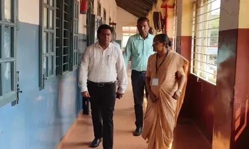 ಮಂಗಳೂರು: ಎಸೆಸೆಲ್ಸಿ ಪರೀಕ್ಷೆ; ಕಪಿತಾನಿಯೋ ಶಾಲೆಗೆ ಜಿಲ್ಲಾಧಿಕಾರಿ ಭೇಟಿ