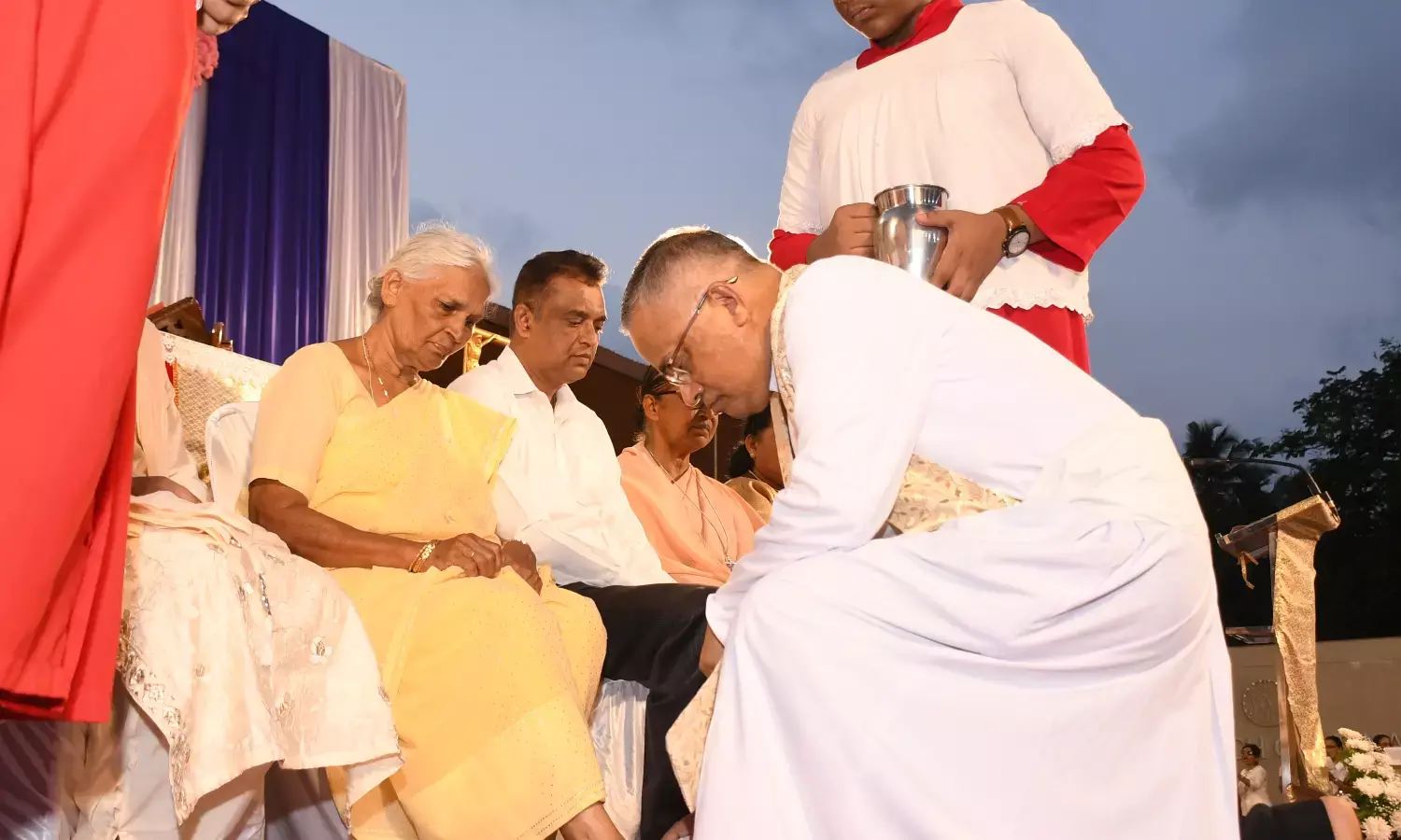 ಭಕ್ತಿ, ಪ್ರೀತಿ ಪೂರ್ವಕ ಸೇವೆ ಮುಖ್ಯ: ಮಂಗಳೂರು ಬಿಷಪ್