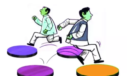 ಪಕ್ಷಾಂತರ ಮತ್ತು ಅಧಿಕಾರ ರಾಜಕಾರಣ