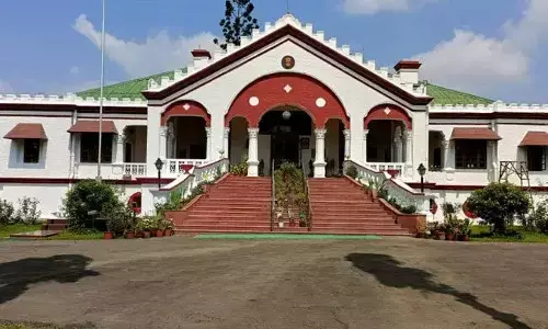 ಜನರ ಆಕ್ರೋಶಕ್ಕೆ ಮಣಿದ ಮಣಿಪುರ ಸರಕಾರ | ಈಸ್ಟರ್ ವಾರಾಂತ್ಯವನ್ನು ಕೆಲಸದ ದಿನಗಳೆಂದು ಘೋಷಿಸಿದ್ದ ಆದೇಶ ವಾಪಸ್