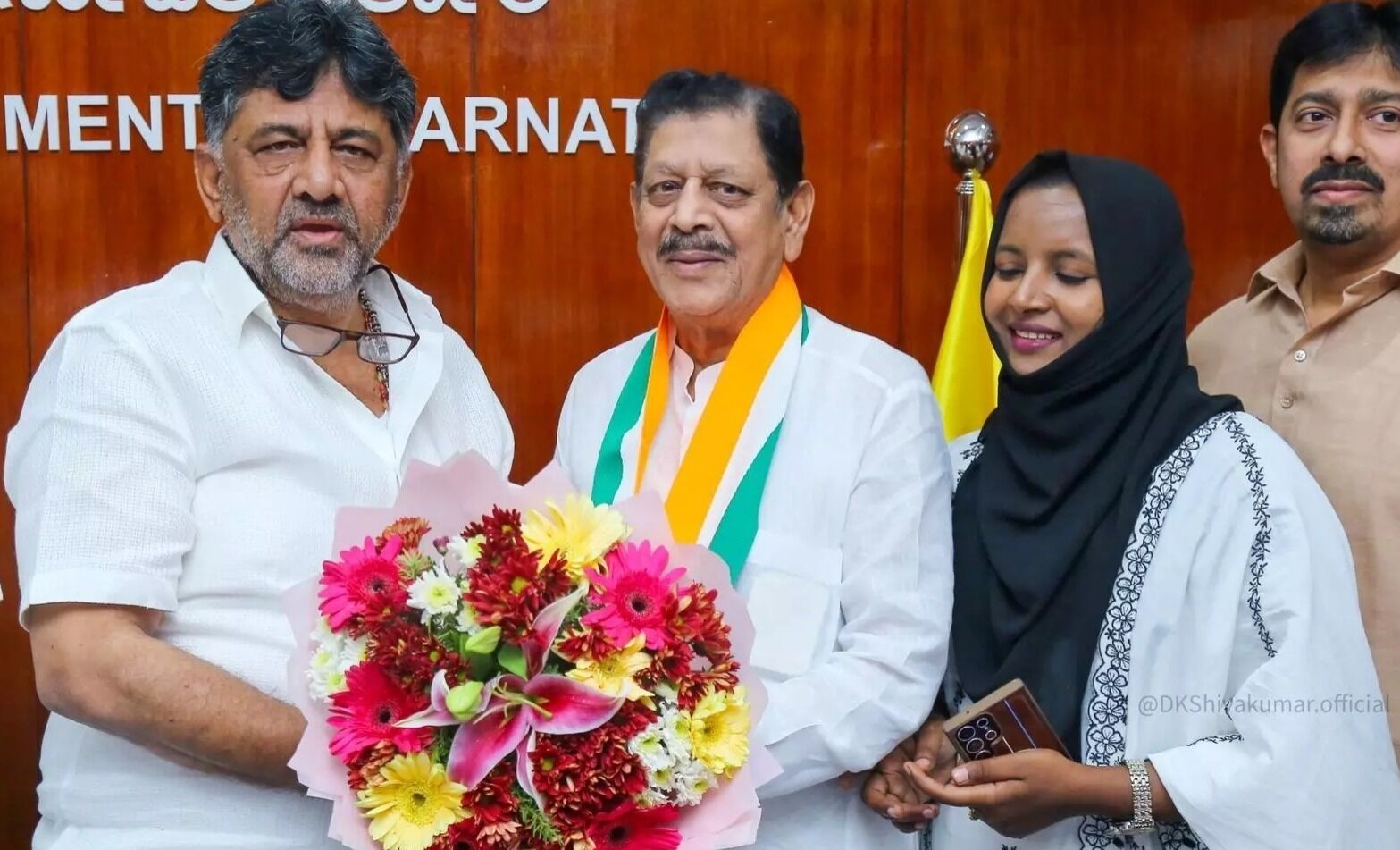 ಜೆಡಿಎಸ್ ತೊರೆದು ಕಾಂಗ್ರೆಸ್ ಸೇರ್ಪಡೆಯಾದ ನಜ್ಮಾ ನಝೀರ್