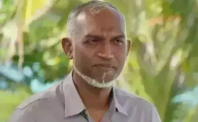 ಮಾಲ್ದೀವ್ಸ್ ಮಾಜಿ ಅಧ್ಯಕ್ಷರು ವಿದೇಶಿ ರಾಯಭಾರಿಯ ಆದೇಶ ಪಾಲಿಸುತ್ತಿದ್ದರು : ಅಧ್ಯಕ್ಷ ಮುಯಿಝು ಆರೋಪ ಮಾಲ್ದೀವ್ಸ್ ಮಾಜಿ ಅಧ್ಯಕ್ಷರು ವಿದೇಶಿ ರಾಯಭಾರಿಯ ಆದೇಶ ಪಾಲಿಸುತ್ತಿದ್ದರು : ಅಧ್ಯಕ್ಷ ಮುಯಿಝು ಆರೋಪ