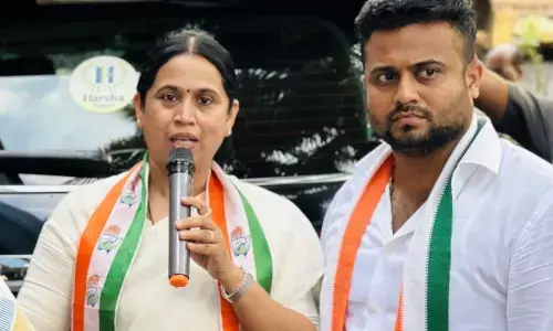 ನಾನು ಮಹಿಳಾ ಕೋಟಾದಿಂದ ಸಚಿವೆಯಾಗಿರುವೆ ಹೊರತು, ಯಾರಿಂದಲೂ ಕಸಿದುಕೊಂಡಿಲ್ಲ: ಮಂಗಳಾ ಅಂಗಡಿಗೆ ಲಕ್ಷ್ಮಿ ಹೆಬ್ಬಾಳ್ಕರ್ ತಿರುಗೇಟು