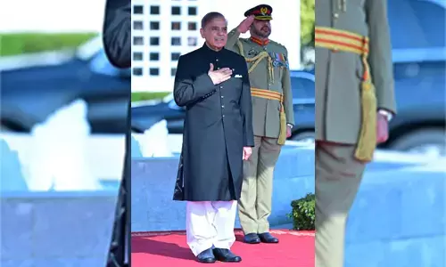 ಸರಕಾರಿ ಕಾರ್ಯಕ್ರಮಗಳಲ್ಲಿ ರೆಡ್ಕಾರ್ಪೆಟ್ ಶಿಷ್ಟಾಚಾರ ಕೈಬಿಟ್ಟ ಪಾಕಿಸ್ತಾನ