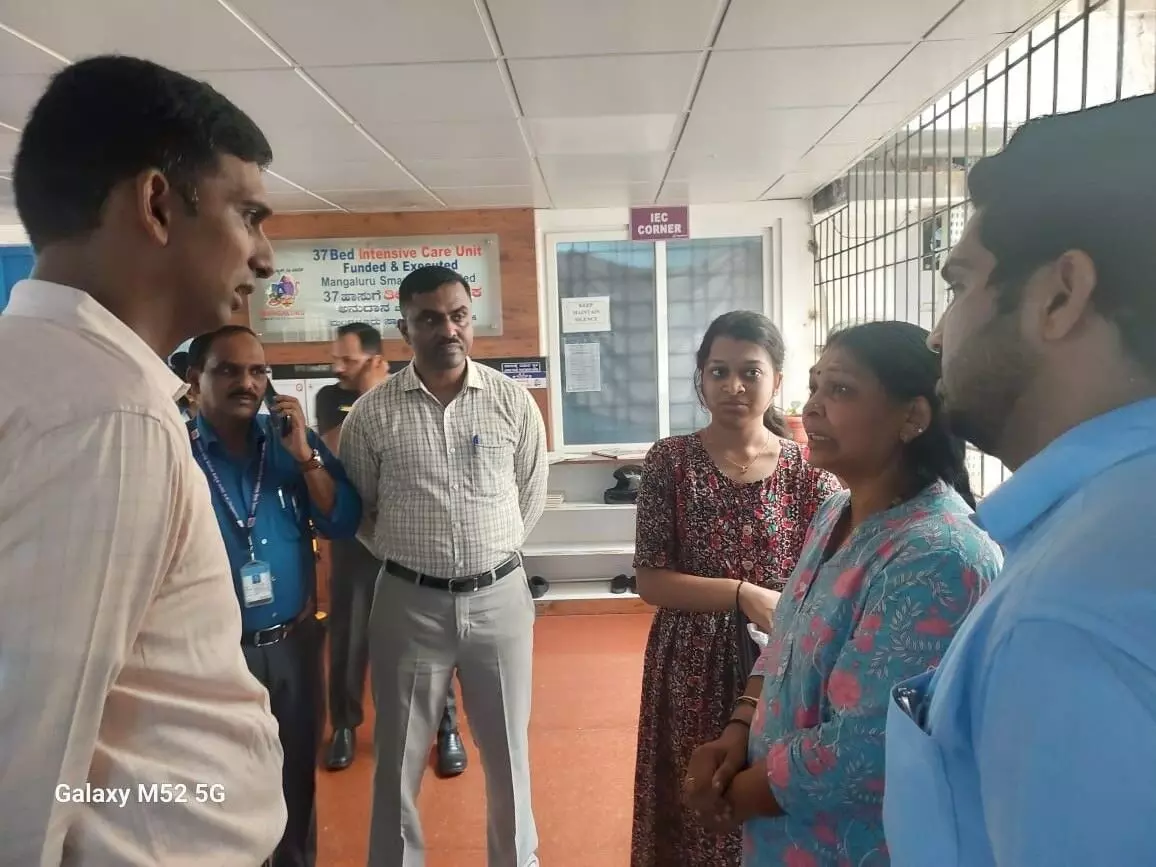 ಮಂಗಳೂರು: ಜಿಲ್ಲಾಧಿಕಾರಿ ಕಚೇರಿ ಆವರಣದಲ್ಲಿ ಆತ್ಮಹತ್ಯೆಗೆ ಯತ್ನಿಸಿದ ಚುನಾವಣಾ ಸಿಬ್ಬಂದಿ