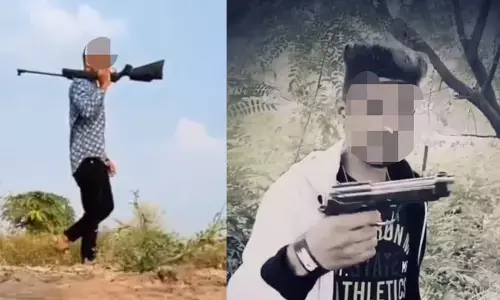 ಕಲಬುರಗಿ: ನಕಲಿ ಬಂದೂಕು ಹಿಡಿದು ರೀಲ್ಸ್ ಮಾಡಿದ ಇಬ್ಬರ ವಿರುದ್ದ ಪ್ರಕರಣ ದಾಖಲು