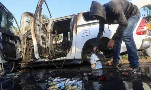 ಗಾಝಾ: ಇಸ್ರೇಲ್‌ ವಾಯು ದಾಳಿಗೆ ಫೆಲೆಸ್ತೀನೀಯರಿಗೆ ಆಹಾರ ಒದಗಿಸುತ್ತಿದ್ದ 7 ಮಾನವೀಯ ನೆರವು ಕಾರ್ಯಕರ್ತರ ಬಲಿ