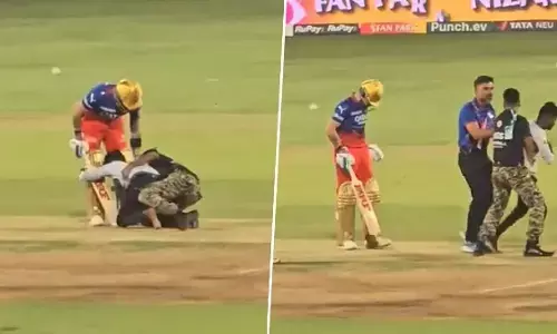 ಮೈದಾನ ಪ್ರವೇಶಿಸಿದ್ದ ವಿರಾಟ್ ಕೊಹ್ಲಿ ಅಭಿಮಾನಿಗೆ ಥಳಿತ ಆರೋಪ: ಮಾನವ ಹಕ್ಕುಗಳ ಆಯೋಗಕ್ಕೆ ದೂರು