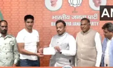 ಕಾಂಗ್ರೆಸ್‌ ತೊರೆದು ಬಿಜೆಪಿ ಸೇರಿದ ಬಾಕ್ಸರ್‌ ವಿಜೇಂದರ್‌ ಸಿಂಗ್‌