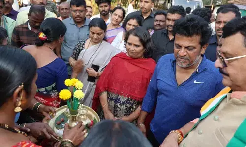 ಶಿವಮೊಗ್ಗ | ಗೀತಾ ಶಿವರಾಜ್‌ಕುಮಾರ್ ಈ ಜಿಲ್ಲೆಯ ಮನೆ ಮಗಳು, ಅವರಿಗೆ ಮತ ನೀಡುವ ಮೂಲಕ ಆಶೀರ್ವದಿಸಿ: ಮಧುಬಂಗಾರಪ್ಪ