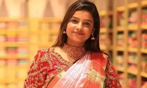 ಕಾನೂನು ಬಾಹಿರವಾಗಿ ಮಗು ದತ್ತು ಪಡೆದ ಪ್ರಕರಣ: ಸೋನು ಶ್ರೀನಿವಾಸ್‍ಗೌಡಗೆ ಜಾಮೀನು ಮಂಜೂರು