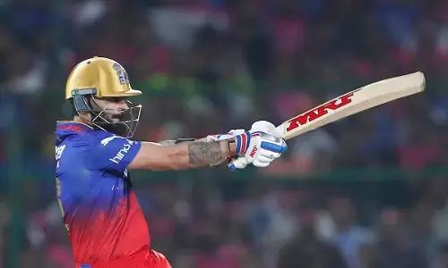 ಐಪಿಎಲ್ ನಲ್ಲಿ ದಾಖಲೆಯ 8ನೇ ಶತಕ ಸಿಡಿಸಿದ ವಿರಾಟ್ ಕೊಹ್ಲಿ