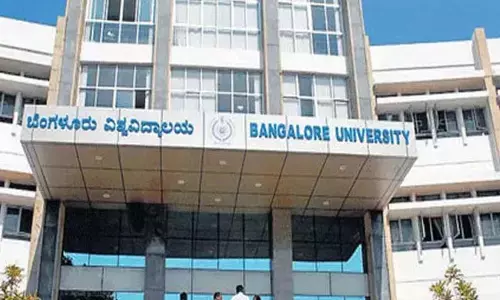 ಬೆಂಗಳೂರು ವಿವಿಗೆ ಲೋಕಾಯುಕ್ತ ತಂಡ ಭೇಟಿ ; ದಾಖಲೆಗಳ ಪರಿಶೀಲನೆ