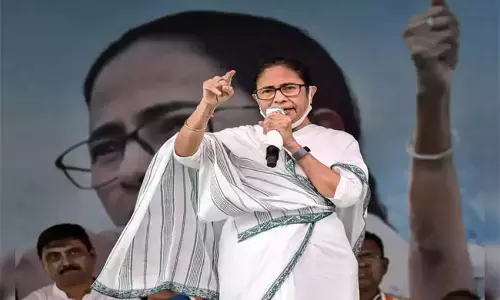 ಬಿಜೆಪಿ ಸೇರಿ ಅಥವಾ ಕ್ರಮ ಎದುರಿಸಿ | ಟಿಎಂಸಿ ನಾಯಕರಿಗೆ ಕೇಂದ್ರ ತನಿಖಾ ಏಜೆನ್ಸಿಗಳ ತಾಕೀತು : ಮಮತಾ ಬ್ಯಾನರ್ಜಿ ಆರೋಪ