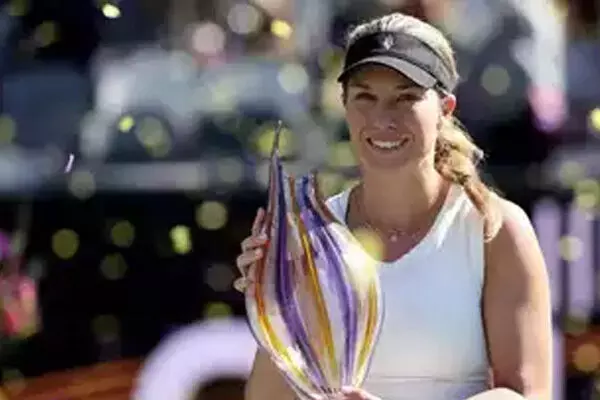 ಡಬ್ಲ್ಯುಟಿಎ ಚಾರ್ಲ್ ಸ್ಟನ್ ಓಪನ್ ಡೇನಿಯಲ್ ಕಾಲಿನ್ಸ್ ಮಹಿಳಾ ಸಿಂಗಲ್ಸ್ ಚಾಂಪಿಯನ್