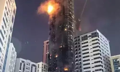 ಶಾರ್ಜಾದಲ್ಲಿ ಅಗ್ನಿದುರಂತ ಇಬ್ಬರು ಭಾರತೀಯರ ಸಹಿತ 5 ಮಂದಿ ಮೃತ್ಯು