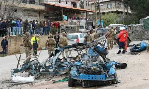 ಲೆಬನಾನ್ ಮೇಲೆ ಇಸ್ರೇಲ್ ದಾಳಿ : ಹಿಜ್ಬುಲ್ಲಾ ಕಮಾಂಡರ್ ಸಾವು