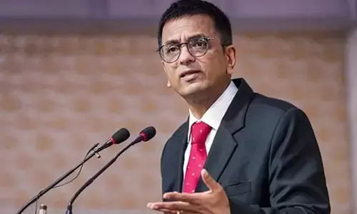 ನ್ಯಾಯಾಲಯದ ಕೋಣೆಯಲ್ಲಿ ಕಿರಿಯ ವಕೀಲರಿಗೆ ಕುಳಿತುಕೊಳ್ಳಲು ಆಸನ ವ್ಯವಸ್ಥೆ ಮಾಡಲು ಸೂಚಿಸಿದ ಸಿಜೆಐ ಚಂದ್ರಚೂಡ್!