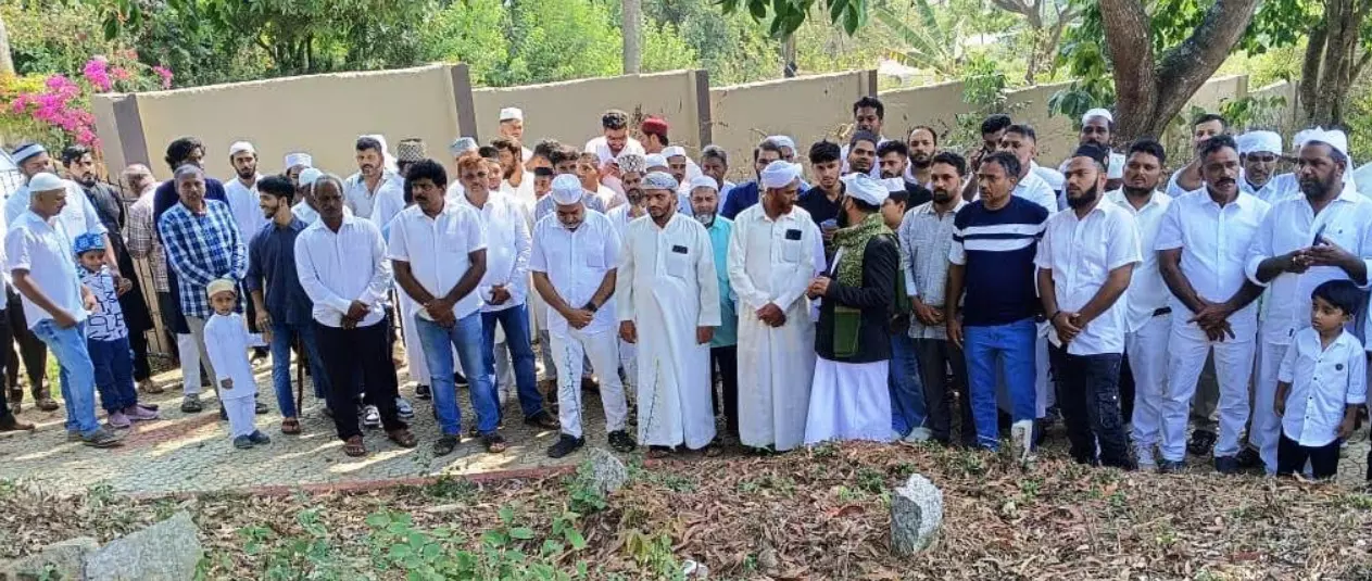 ಕಾಫಿನಾಡು ಚಿಕ್ಕಮಗಳೂರಿನಲ್ಲಿ ಮುಸ್ಲಿಮರಿಂದ ಸಂಭ್ರಮ, ಸಡಗರದ ಈದುಲ್‌ ಫಿತರ್ ಆಚರಣೆ