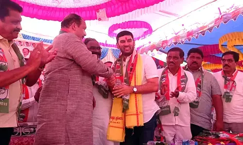 ಶಿರಸಿ: ಬಿಜೆಪಿ ಶಾಸಕ ಶಿವರಾಮ ಹೆಬ್ಬಾರ್ ಪುತ್ರ ಕಾಂಗ್ರೆಸ್ ಗೆ ಸೇರ್ಪಡೆ