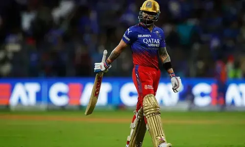 ಸ್ಟ್ರೈಕ್ ರೇಟ್ 33.33: ಕೊಹ್ಲಿ ವಿರುದ್ಧ ಪಾಕ್ ಸ್ಟಾರ್ ಲೇವಡಿ