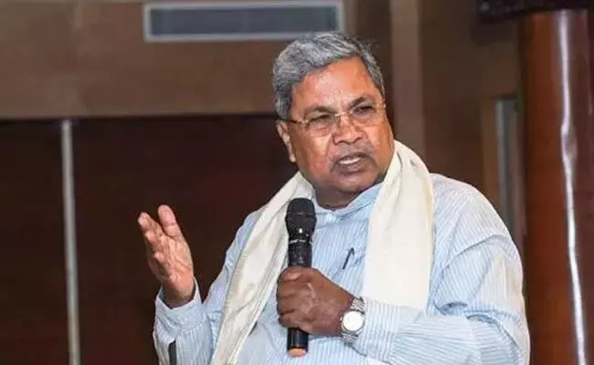 ನೆರೆ-ಬರ ಬಂದಾಗ ಬರುವುದಿಲ್ಲ, ಚುನಾವಣಾ ಪ್ರಚಾರಕ್ಕೆ ಬರುವುದನ್ನು ಮಾತ್ರ ತಪ್ಪಿಸುವುದಿಲ್ಲ :  ಪ್ರಧಾನಿ ಮೋದಿ ವಿರುದ್ಧ ಸಿಎಂ ಸಿದ್ದರಾಮಯ್ಯ ಆಕ್ರೋಶ