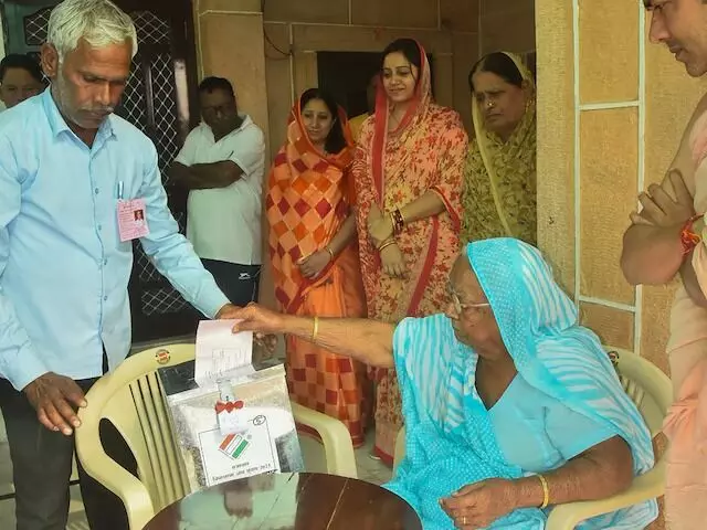 85 ವರ್ಷಕ್ಕಿಂತ ಹೆಚ್ಚಿನ ವೃದ್ಧ ಮತದಾರರು ಈ ರಾಜ್ಯದಲ್ಲಿ ಅತ್ಯಧಿಕ 85 ವರ್ಷಕ್ಕಿಂತ ಹೆಚ್ಚಿನ ವೃದ್ಧ ಮತದಾರರು ಈ ರಾಜ್ಯದಲ್ಲಿ ಅತ್ಯಧಿಕ