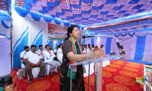 ಚುನಾವಣೆಗಾಗಿ ಹಿಂದುತ್ವ ಎನ್ನುವವರಿಗೆ ಮರುಳಾಗದಿರಿ: ಆರ್.ವಿ.ದೇಶಪಾಂಡೆ