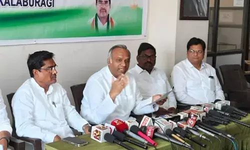 ಬಿಜೆಪಿ ಪ್ರಣಾಳಿಕೆ ಮೋದಿ‌ ಫೋಟೊ ಅಲ್ಬಂ‌ನಂತಿದೆ, ಯಾವುದೇ ಸ್ಪಷ್ಟತೆ ಇಲ್ಲ: ಸಚಿವ ಪ್ರಿಯಾಂಕ್ ಖರ್ಗೆ