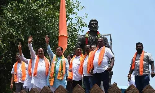 ದೇಶಾದ್ಯಂತ 50ಕ್ಕಿಂತ ಹೆಚ್ಚು ಕ್ಷೇತ್ರ ಗೆದ್ದರೆ ಕಾಂಗ್ರೆಸ್ಸಿಗರನ್ನು ಸತ್ಕರಿಸುವೆ: ಪ್ರಹ್ಲಾದ್ ಜೋಶಿ