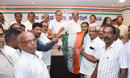 ಮಂಗಳೂರು: ಜೆಡಿಎಸ್ ನ ವಿವಿಧ ಘಟಕಗಳ 42 ಪದಾಧಿಕಾರಿಗಳು ಕಾಂಗ್ರೆಸ್ ಸೇರ್ಪಡೆ