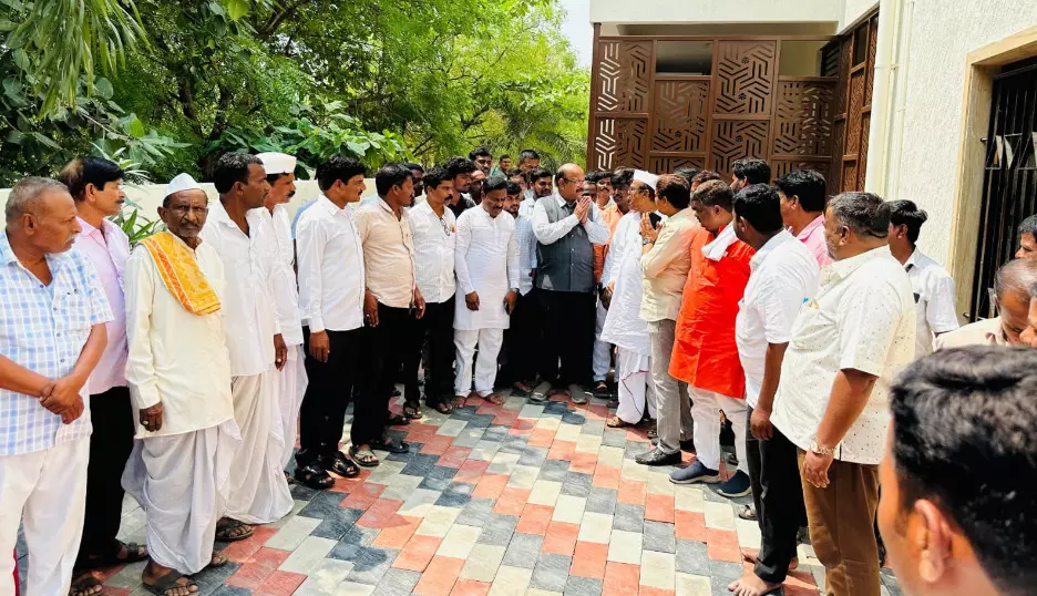 ಕಲಬುರಗಿ | ಪಿಎಸ್‌ಐ ಹಗರಣದ ಪ್ರಮುಖ ಆರೋಪಿ ಮನೆಗೆ ಬಿಜೆಪಿ ಸಂಸದ ಉಮೇಶ್ ಜಾಧವ್ ಭೇಟಿ!