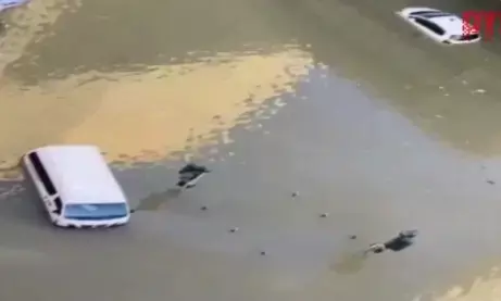 ಚಂಡಮಾರುತಕ್ಕೆ ಮಧ್ಯಪ್ರಾಚ್ಯ ಆರ್ಥಿಕ ಕೇಂದ್ರ ತತ್ತರ: ಯುಎಇ-ಭಾರತದ ನಡುವಿನೆ 28 ವಿಮಾನಗಳ ಸಂಚಾರ ರದ್ದು