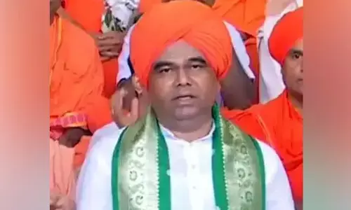 ಪ್ರಹ್ಲಾದ್‌ ಜೋಶಿ ಬೆಂಬಲವಾಗಿ ಬಿಎಸ್‌ವೈ ನಿಂತಿರುವುದು ನೋಡಿದರೆ ಕನಿಕರ ಉಂಟಾಗುತ್ತದೆ : ದಿಂಗಾಲೇಶ್ವರ ಸ್ವಾಮೀಜಿ