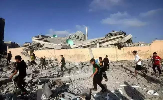 ಗಾಝಾ ಶಾಲೆಯ ಮೇಲೆ ಇಸ್ರೇಲ್ ದಾಳಿ; ಇಬ್ಬರು ಮಕ್ಕಳ ಸಹಿತ 4 ಮಂದಿ ಮೃತ್ಯು