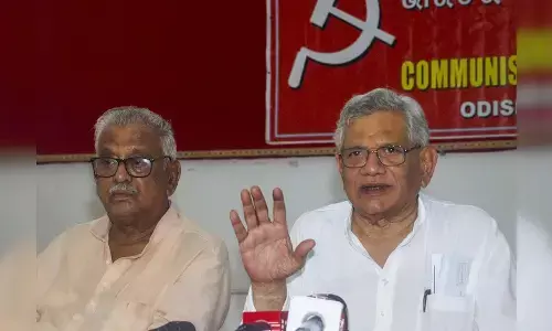 ಮೋದಿ ಹಲವು ಹೇಳಿಕೆಗಳು ಮಾದರಿ ನೀತಿ ಸಂಹಿತೆ ಉಲ್ಲಂಘಿಸಿವೆ: ಸೀತಾರಾಮ ಯೆಚೂರಿ