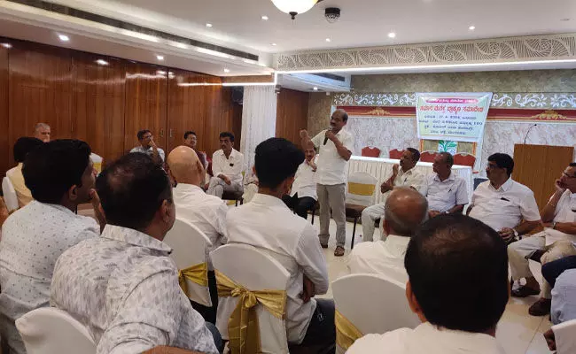 ಮಂಗಳೂರು: ಕೋಮುವಾದದ ವಿರುದ್ಧ ಸಂಘಟಿತರಾಗಲು ಸಮಾನ ಮನಸ್ಕ ಬ್ರಾಹ್ಮಣ ವೇದಿಕೆ ನಿರ್ಧಾರ