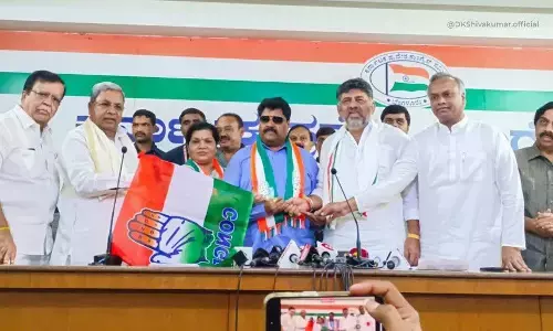 ಮಾಜಿ ಶಾಸಕಿ ಶಾರದಾ ಶೆಟ್ಟಿ ಕಾಂಗ್ರೆಸ್‌ ಸೇರ್ಪಡೆ